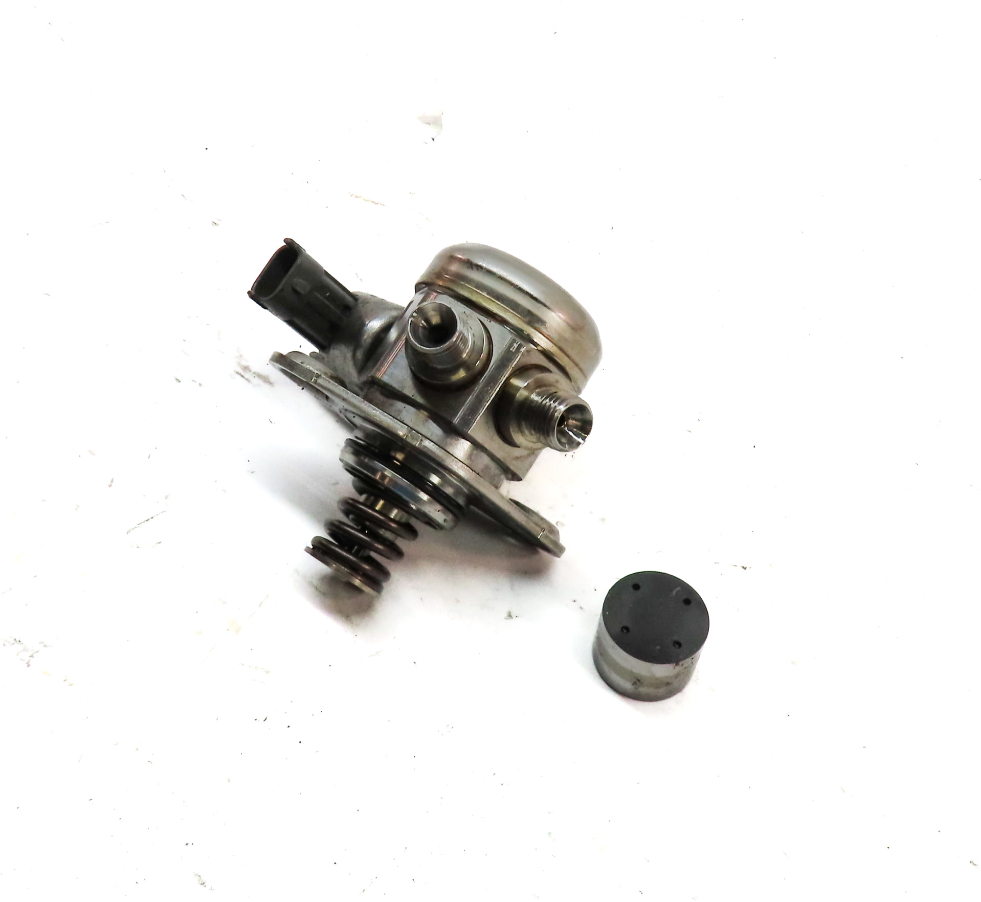10-17 LR4 RANGE ROVER SPORT L322 L320 L405 L494 3.0 5.0L HIGH PRESSURE FUEL PUMP — exact item pictured